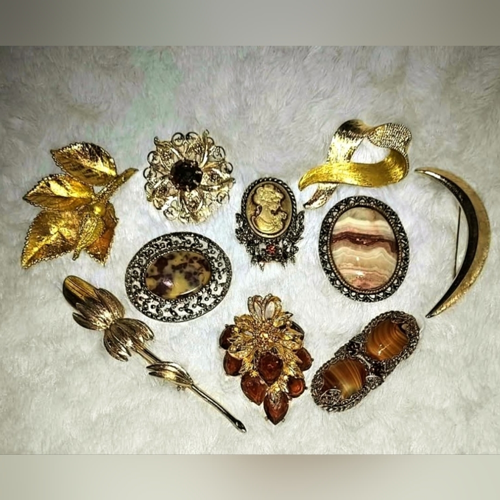 Vintage Amber & Gold Designer Brooch LOT